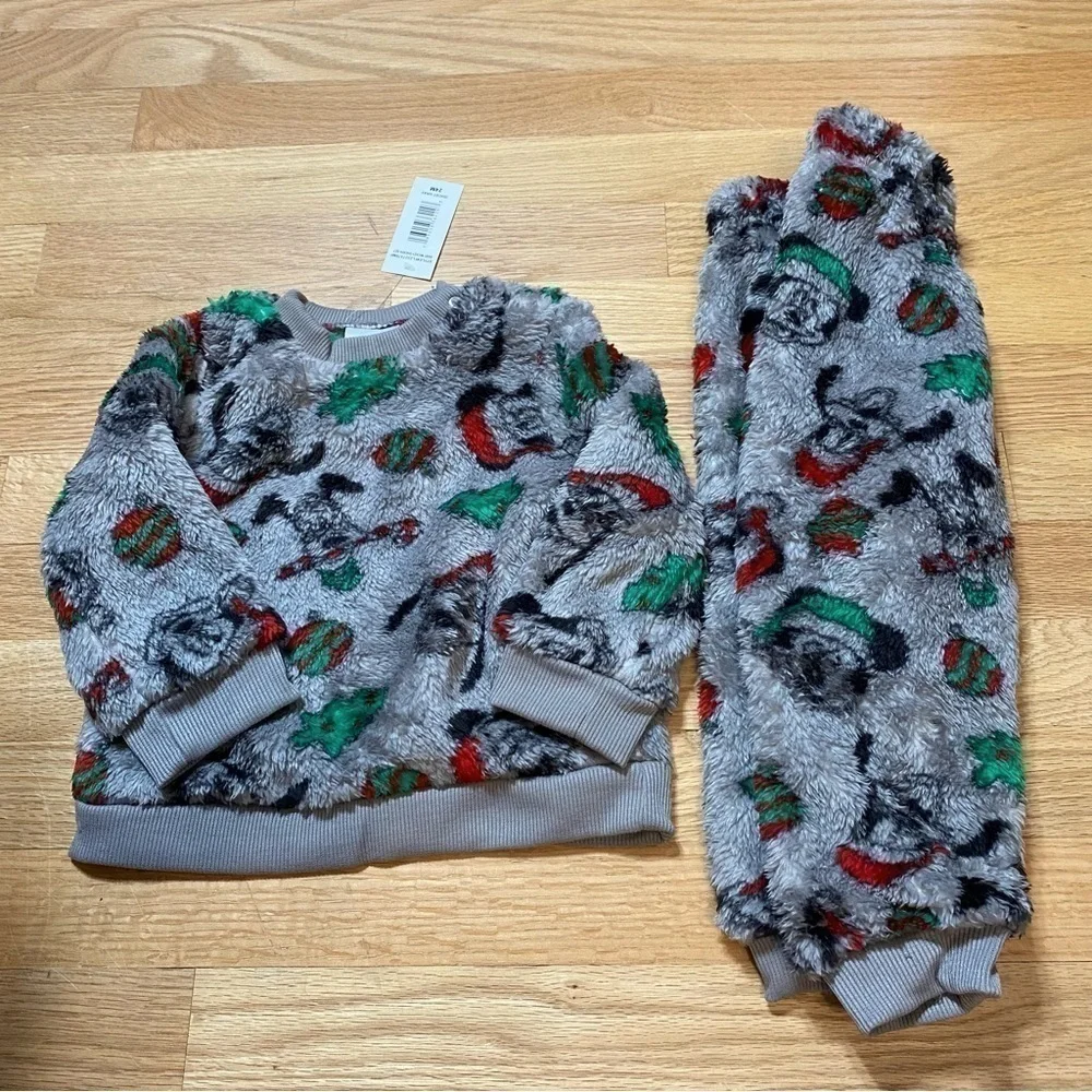 Disney Mickey Mouse Fleece Outfit NEW 24 Mos Sweatshirt Sweatpants Gray Matching
